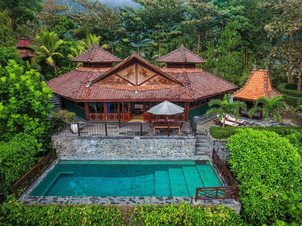 Villa Borobudur Resort Маґеланґ Екстер'єр фото
