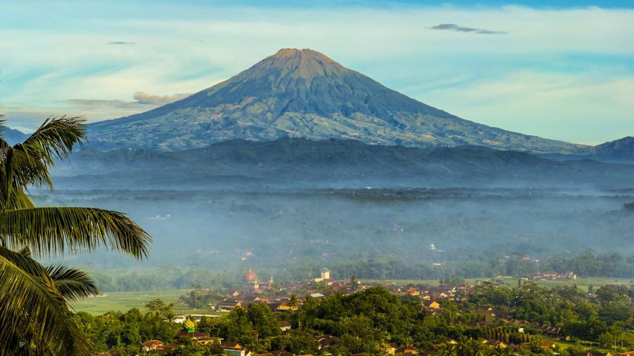 Villa Borobudur Resort Маґеланґ Екстер'єр фото