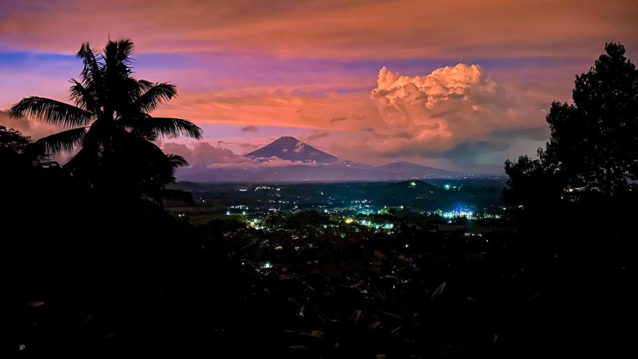 Villa Borobudur Resort Маґеланґ Екстер'єр фото