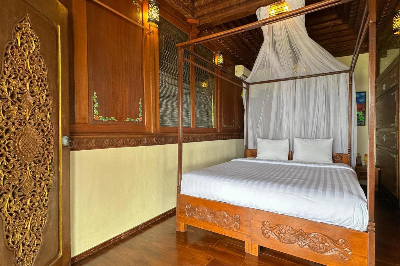 Villa Borobudur Resort Маґеланґ Екстер'єр фото