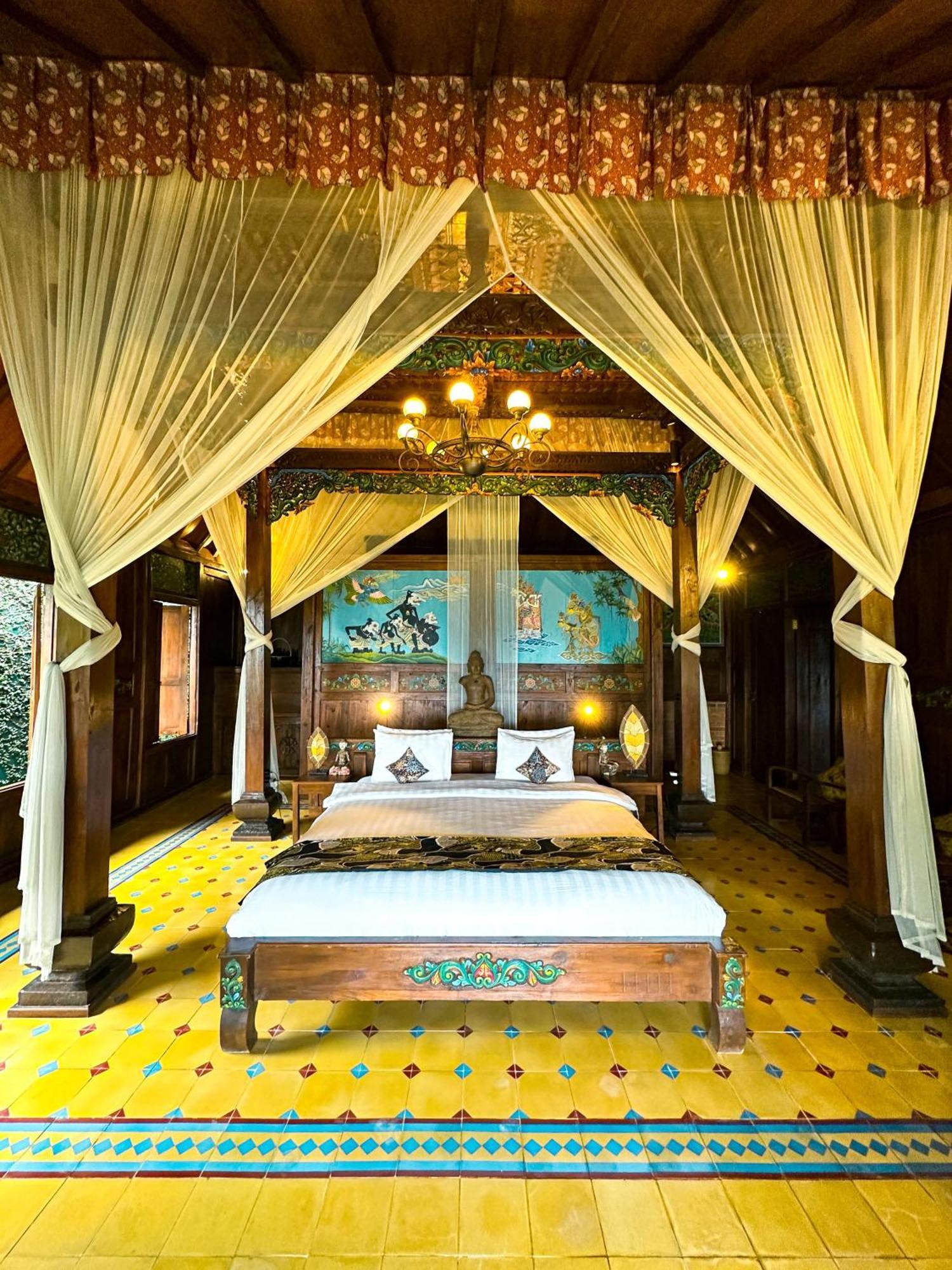 Villa Borobudur Resort Маґеланґ Екстер'єр фото